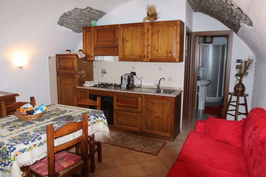 Maison Cassius Issogne Εξωτερικό φωτογραφία