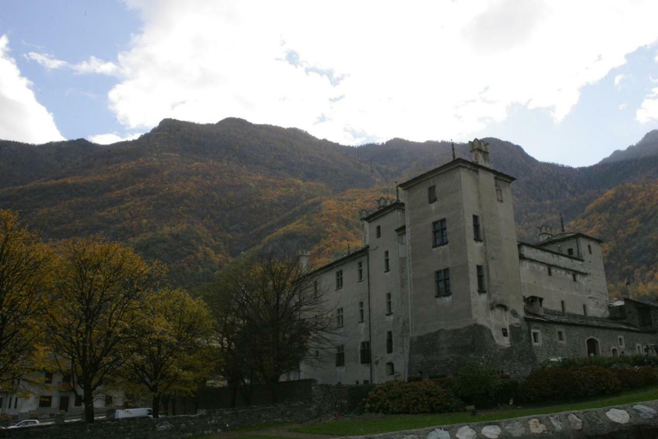 Maison Cassius Issogne Εξωτερικό φωτογραφία